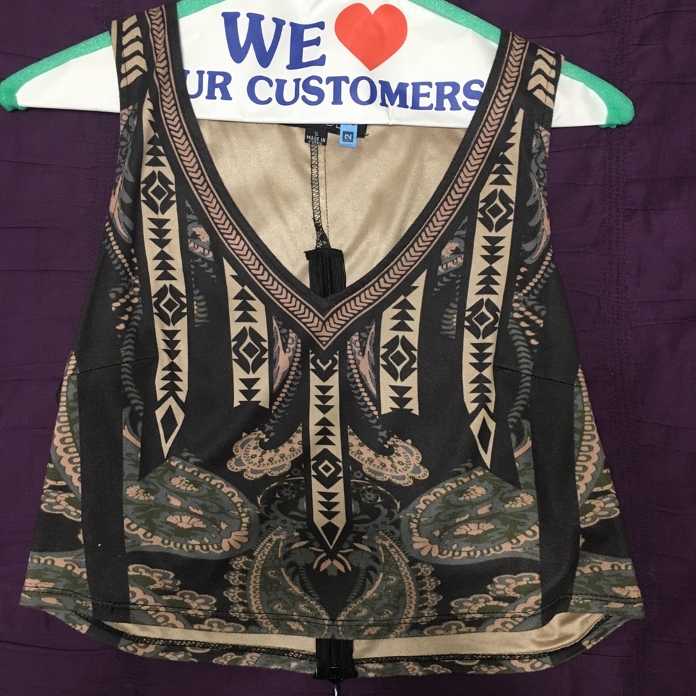 Printed crop top